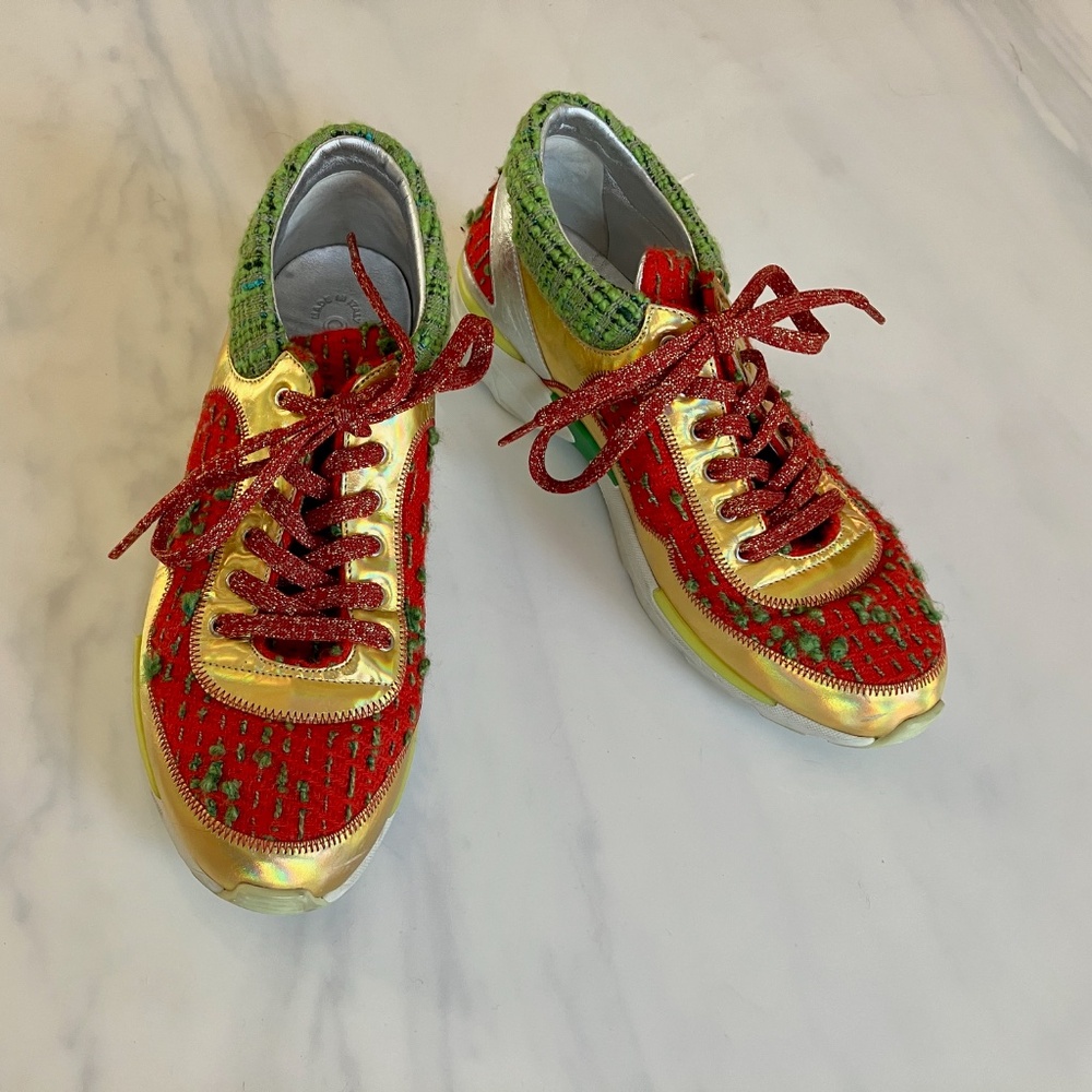 Authentic Chanel Multicolor Boucle Gold Red Sneakers US 9.5 / EU 40